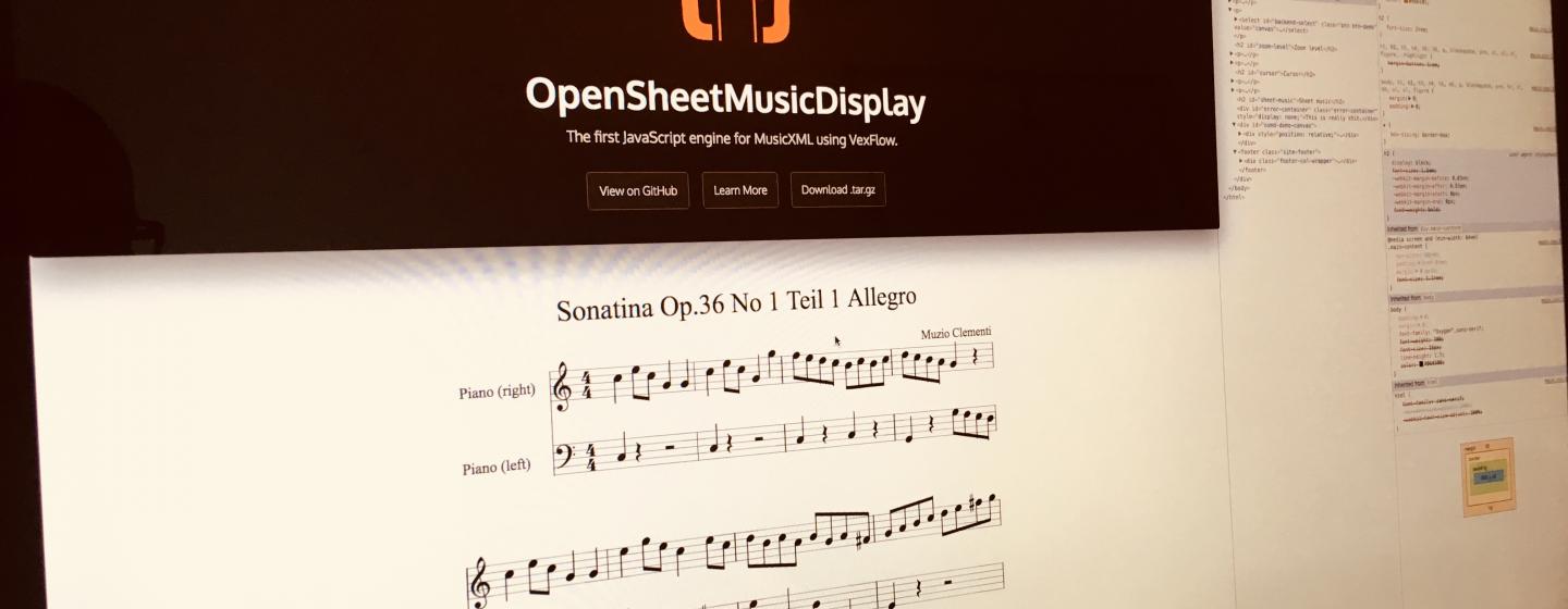 Open Sheet Music Display wird auf dem Monitor angezeigt