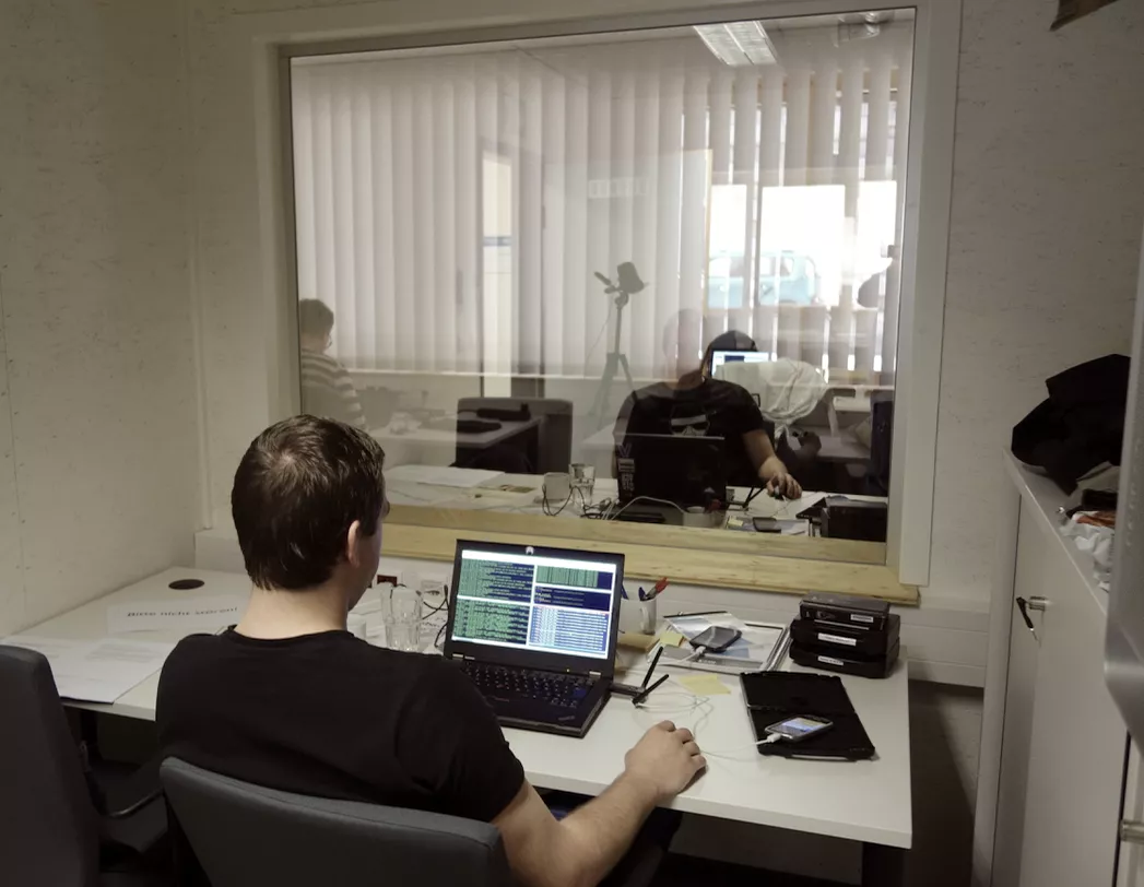 COSY:Lab Versuchslabor Beobachtungsraum an der UNIVIE