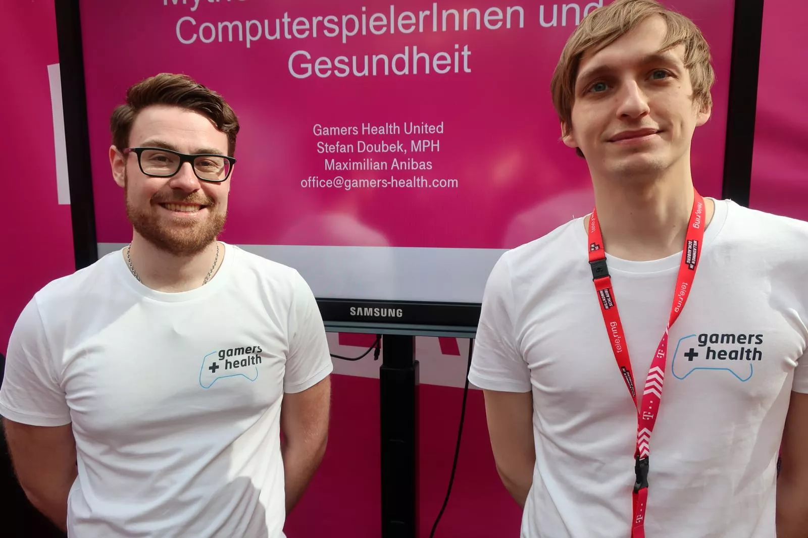 Stefan Doubek und Maximilian Anibas in der eSports.at Area