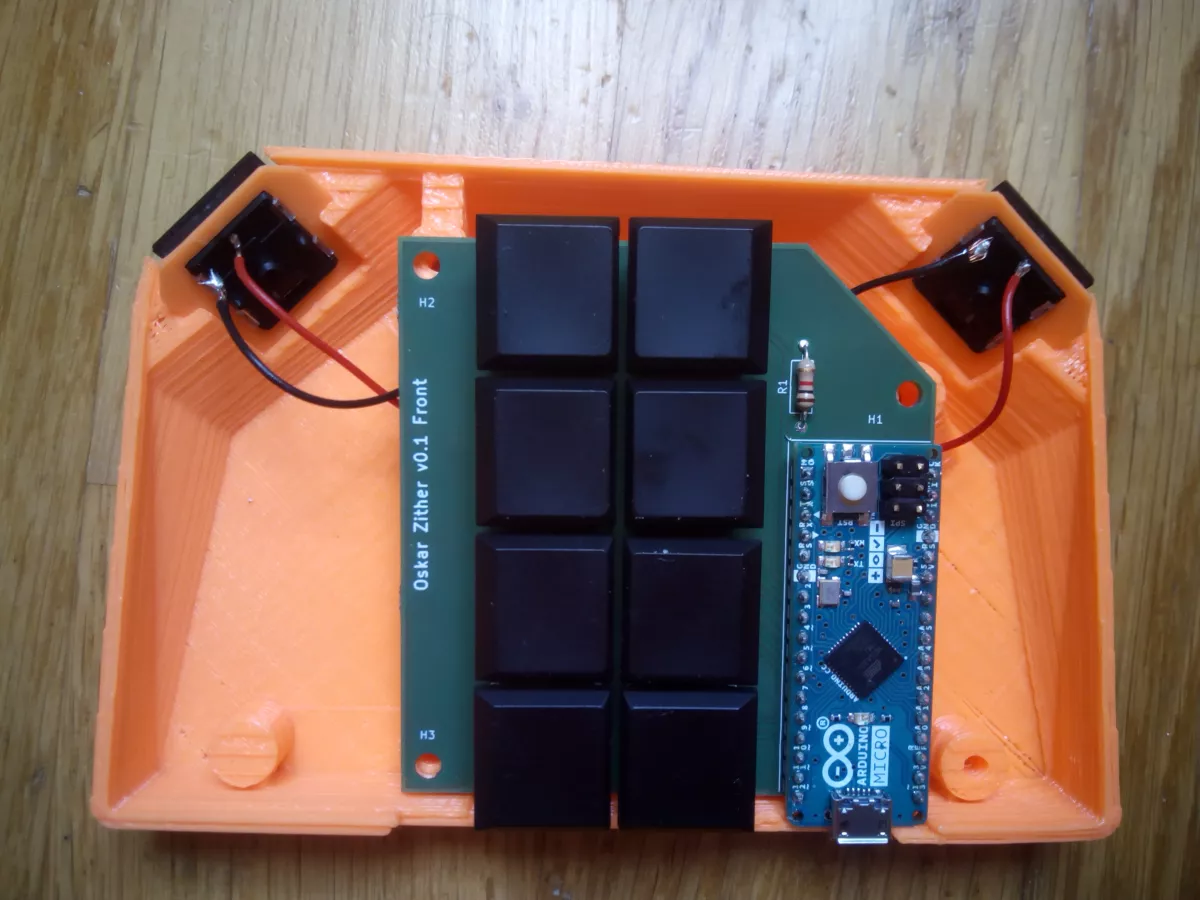 Abbildung: Bestückte Leiterplatte in Oskar Zither