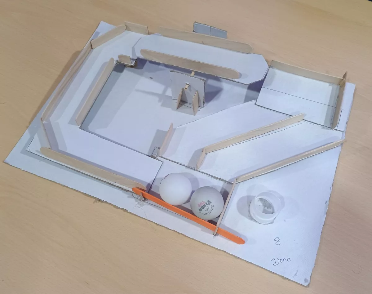 Rampe mit Kippmechanismus