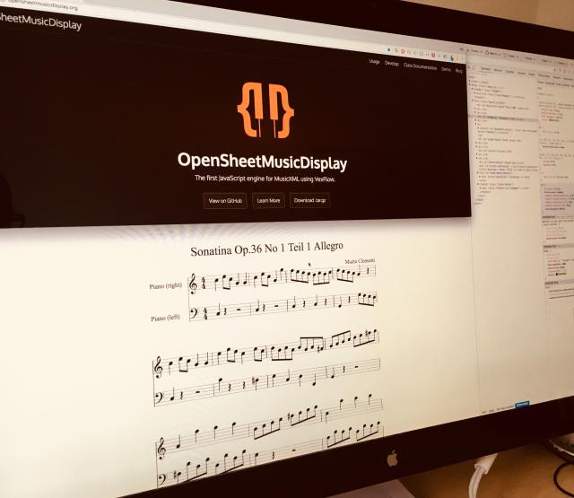 Open Sheet Music Display wird auf dem Monitor angezeigt