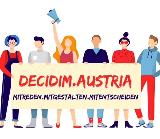 Menschen halten Decidim.Austria-Banner. 