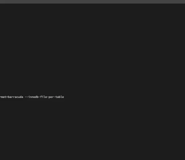 Code lines of a docker compose file in the vim editor