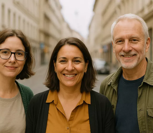 KI-generiertes Bild von 3 Personen, die unsere Personas darstellen sollen.