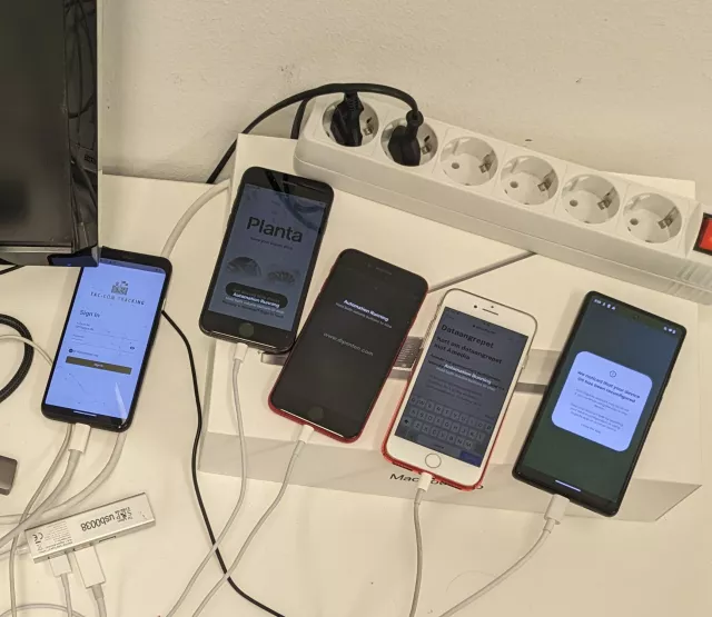 Dynamic analysis of mobile apps
