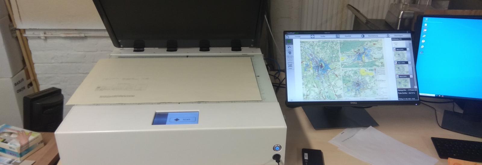 Der Scanner des ÖAW Archivs in Action