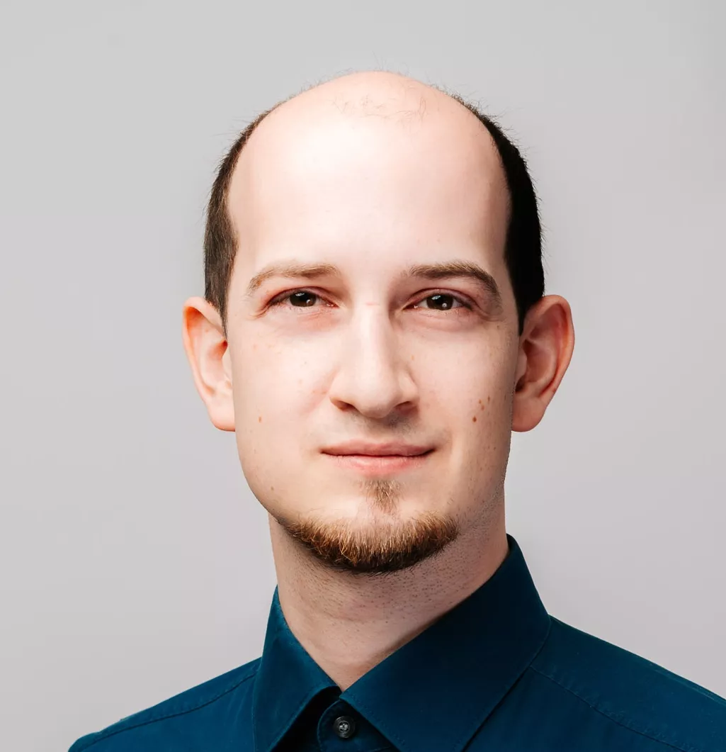 Profile picture for user Lukas Daniel Klausner